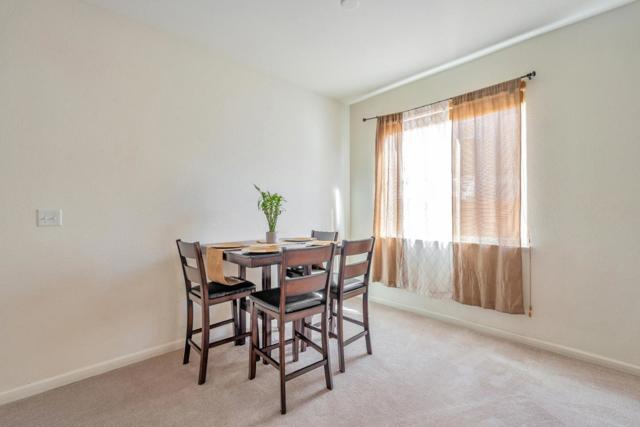 1433 Brahma Street, Patterson CA: https://media.crmls.org/mediaz/760c4564-0e2e-4717-8eff-e394bfe9ee98.jpg