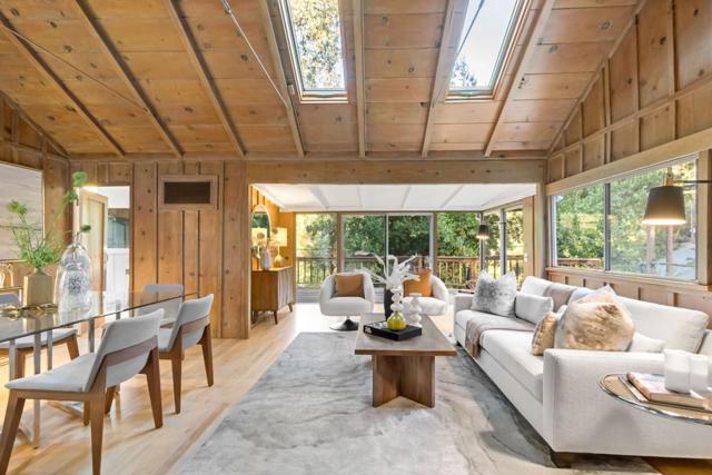 1019 Los Trancos Road, Portola Valley CA: https://media.crmls.org/mediaz/760c83a1-7035-4f72-9a36-9694e282ca12.jpg