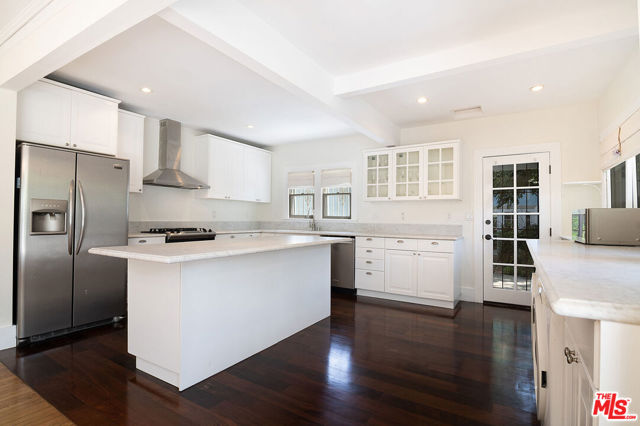 720 N Ogden Drive, Los Angeles CA: https://media.crmls.org/mediaz/760cf424-f958-4d88-9b27-d5e6b692ab64.jpg