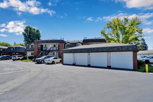 3226 Shadow Springs Place, San Jose CA: https://media.crmls.org/mediaz/760db99f-01c1-4515-9b76-42c2319e18ce.jpg
