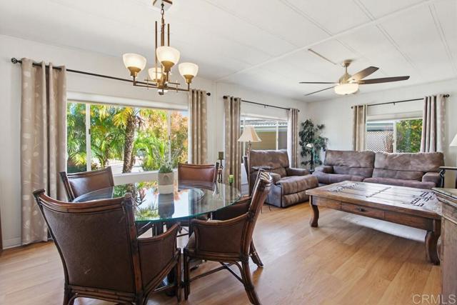 Detail Gallery Image 11 of 45 For 2250 N Broadway #9,  Escondido,  CA 92026 - 2 Beds | 2 Baths