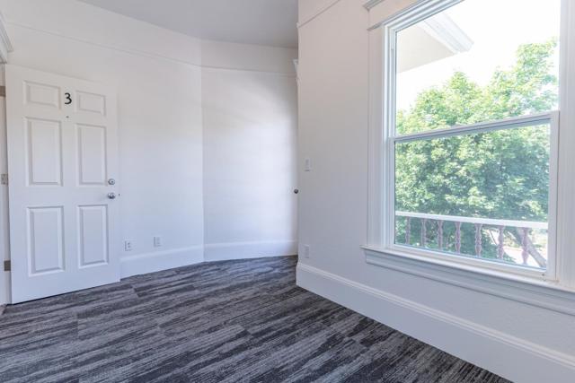 106 N 5th Street, San Jose CA: https://media.crmls.org/mediaz/760dfa40-f750-4102-995c-2f233e5fb63c.jpg