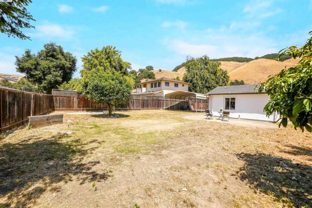 745 Wasatch Dr, Fremont CA: https://media.crmls.org/mediaz/760e9036-a990-48e1-b585-0d6e016004c7.jpg