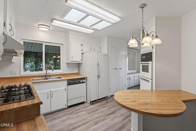 Detail Gallery Image 16 of 44 For 4700 Aurora Dr #108,  Ventura,  CA 93003 - 2 Beds | 2 Baths