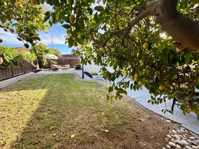 5816 Embee Drive, San Jose CA: https://media.crmls.org/mediaz/760f70df-8442-438e-891b-0fb3a961aadb.jpg