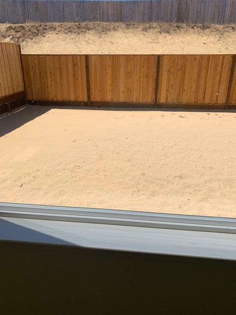 3069 Arroyo Drive, Marina CA: https://media.crmls.org/mediaz/76106bf3-1a0e-4ac9-92b9-bede2d844037.jpg