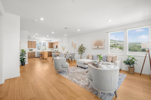 1387 Ores Way, Gilroy CA: https://media.crmls.org/mediaz/7610c4f6-f722-4d52-bc2a-cd8635b24718.jpg