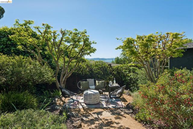 Image 54 of 60 For 938 San Benito Rd