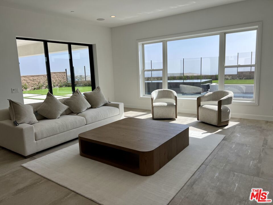 MLS #25619545 image #20