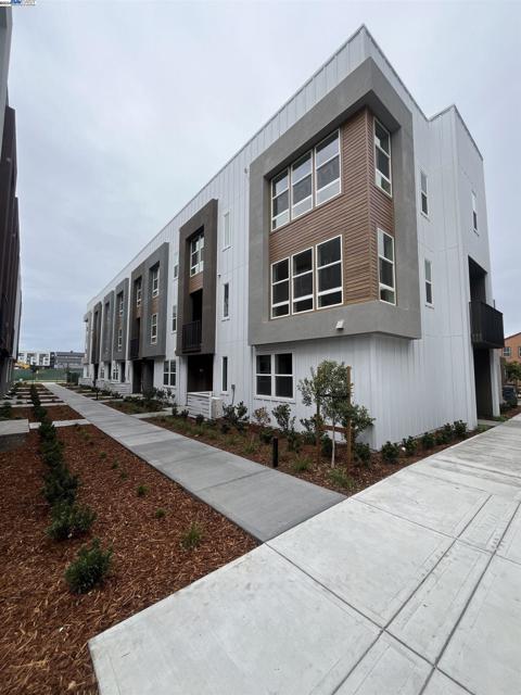 Image 1 of 9 For 2111 Stanford Street