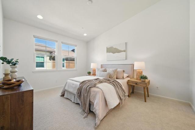 481 Tristania Terrace, Sunnyvale CA: https://media.crmls.org/mediaz/7612b5de-edcf-484c-bce1-baad92b5f904.jpg