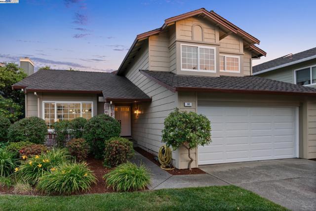 82 Applegate Way, Alameda CA: https://media.crmls.org/mediaz/7612d5cd-a564-4d85-bf2a-93ec9cce7283.jpg