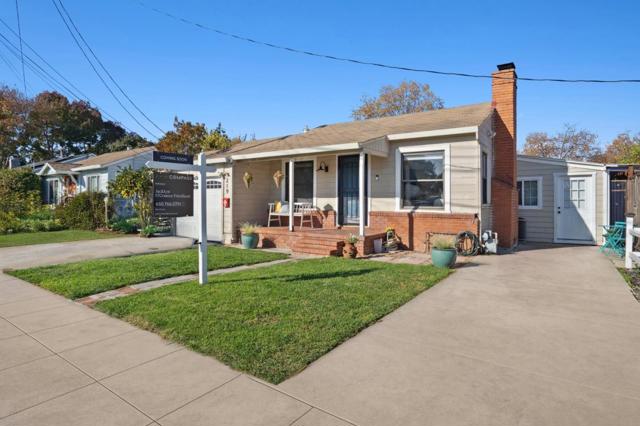 219 D Street, Redwood City CA: https://media.crmls.org/mediaz/7614060d-7f9d-438a-908a-f10aed51ba44.jpg