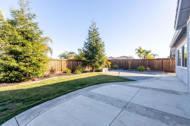 Image 45 of 88 For 493 Yelland Way