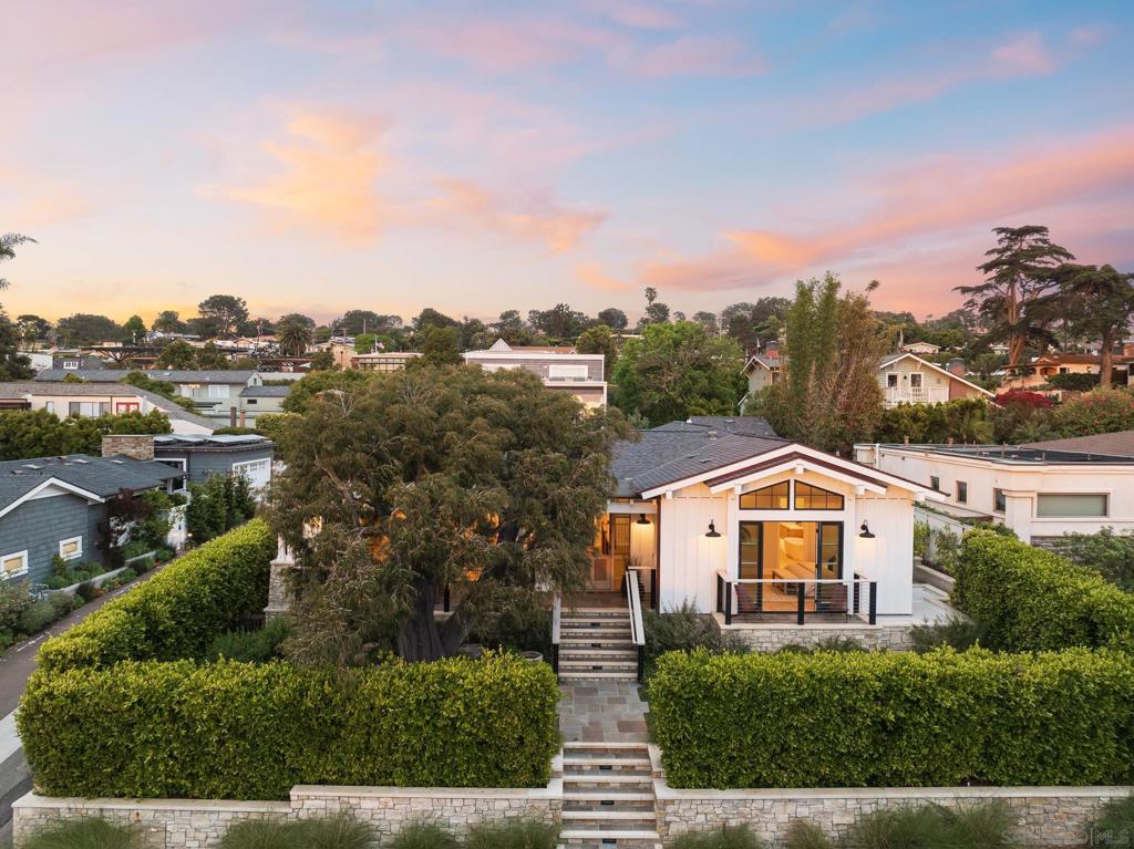 1023 Stratford Ct - photo 8