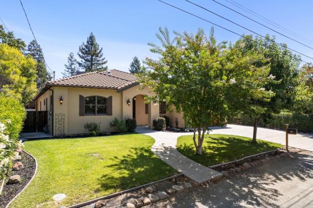 716 Rosewood Drive, Walnut Creek CA: https://media.crmls.org/mediaz/76154bb4-e9c2-4e4e-9be7-bf49a31d40ab.jpg