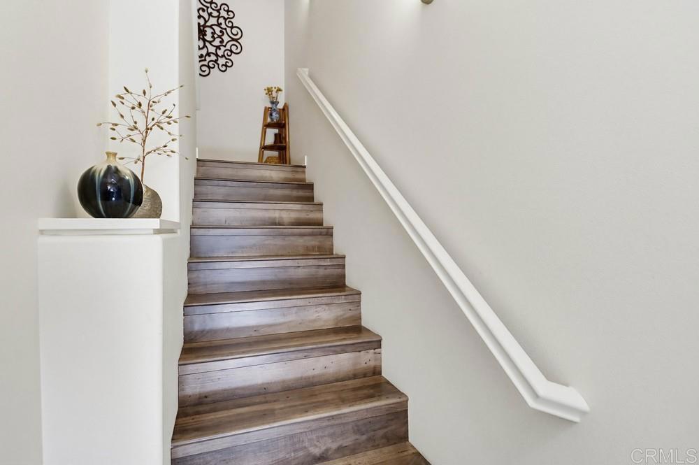 2182 Cosmo Way - photo 4