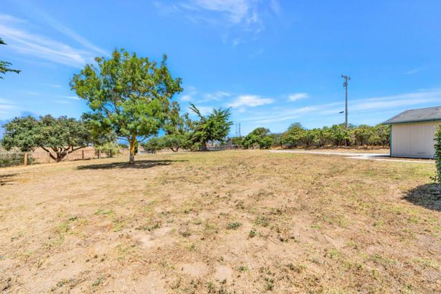 501 Trail Drive, Moss Landing CA: https://media.crmls.org/mediaz/76180340-c19b-4e50-b87a-e2c9cc9f7902.jpg