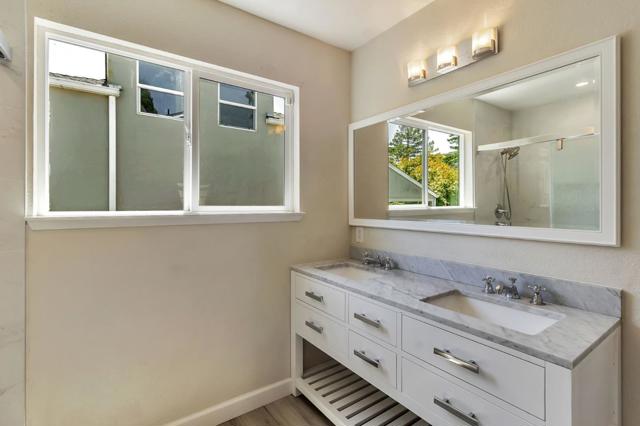 124 Beverly Drive, San Carlos CA: https://media.crmls.org/mediaz/76186934-f6e7-4bf1-a5eb-b4600501d80f.jpg