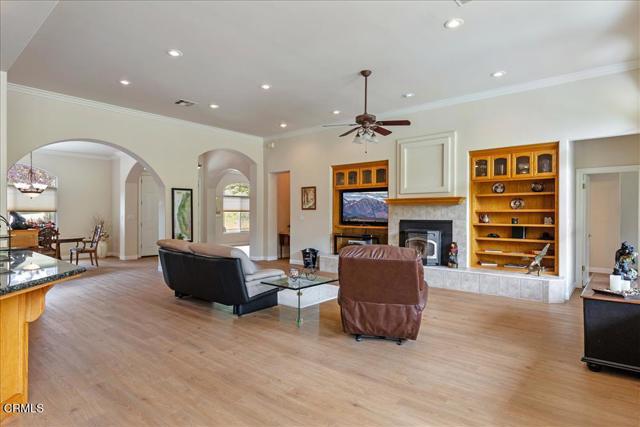 Detail Gallery Image 17 of 56 For 26450 Cumberland Rd, Tehachapi,  CA 93561 - 3 Beds | 2/1 Baths