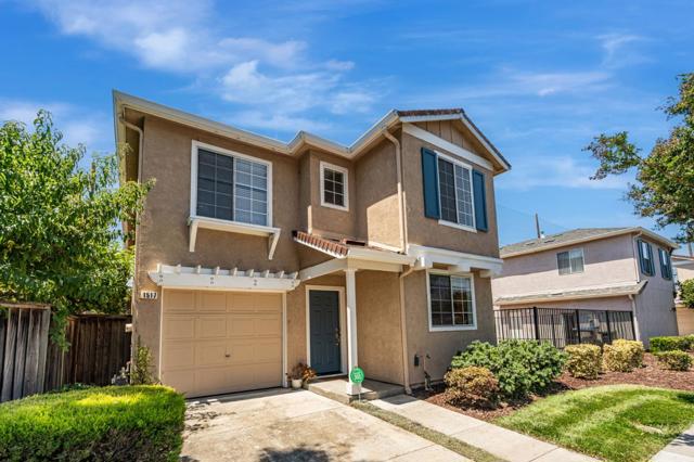 1517 Hermocilla Way, San Jose CA: https://media.crmls.org/mediaz/7619e59f-b0d3-4491-a9a4-a26b6a3a12b5.jpg