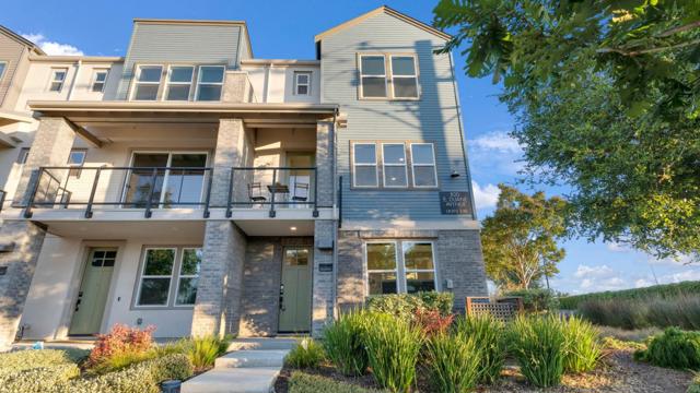 820 E Duane Avenue, Sunnyvale CA: https://media.crmls.org/mediaz/761be83a-22ee-4413-909a-a767e3aa3e75.jpg