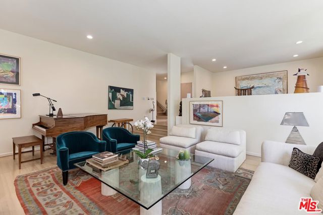 8990 Norma Place photo 11