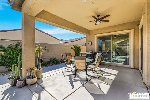 28 Chablis, Rancho Mirage CA: https://media.crmls.org/mediaz/761d7ed7-0bcf-4855-abec-6ca1ea5a1f93.jpg