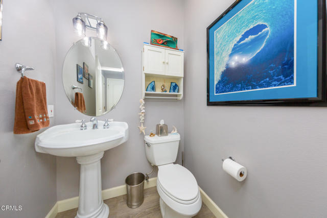 5235 Paseo Ricoso, Camarillo CA: https://media.crmls.org/mediaz/761f6d55-5adf-4bf7-8018-c14a761e07d2.jpg