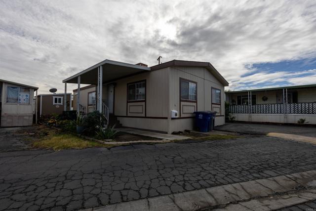 Detail Gallery Image 34 of 49 For 2151 E Pacheco Bld Spc 80,  Merced,  CA 93635 - 2 Beds | 2 Baths