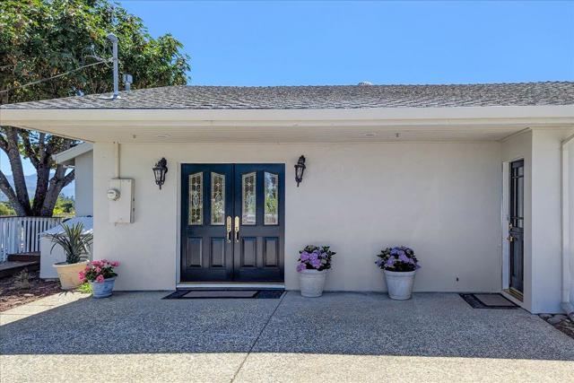 22187 Old Santa Cruz Highway, Los Gatos CA: https://media.crmls.org/mediaz/7622450e-8d3d-46de-a044-39715c105a11.jpg