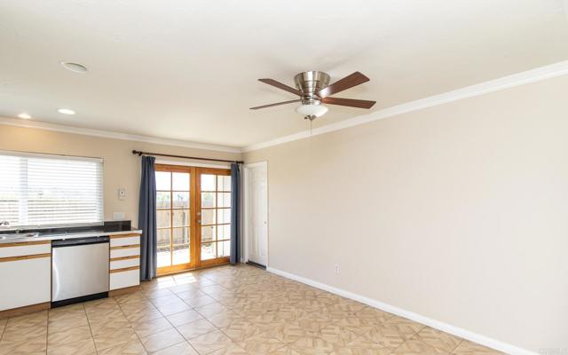 Detail Gallery Image 6 of 32 For 5402 Old Ranch Rd, Oceanside,  CA 92057 - 3 Beds | 2 Baths