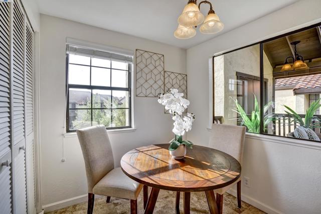2513 Galleon Place, San Leandro CA: https://media.crmls.org/mediaz/76225f6f-39ee-4449-b587-4b0ddb03222a.jpg