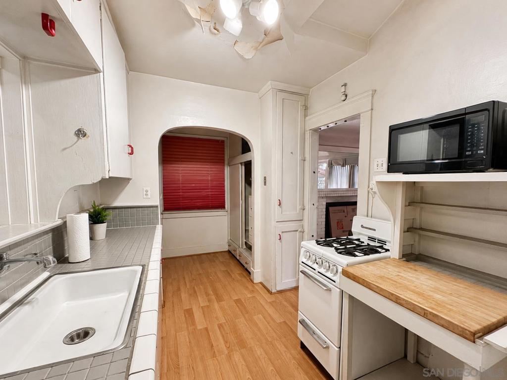 1831 Meade Ave - photo 6