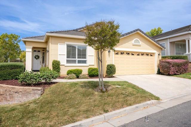 8873 Wine Valley Circle, San Jose CA: https://media.crmls.org/mediaz/76248513-4208-4bd4-aae8-b03e84173d58.jpg