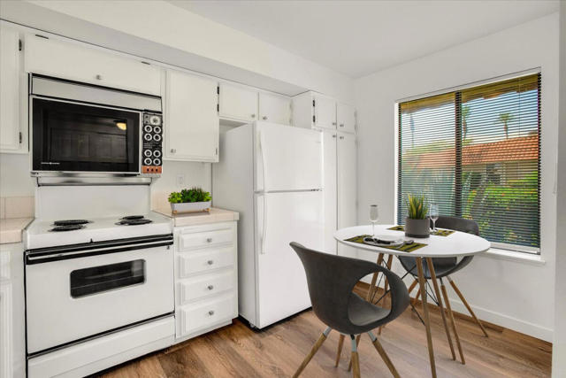 69534 Jardin Court, Rancho Mirage CA: https://media.crmls.org/mediaz/76256833-1216-4fb0-a690-1cd994163bfe.jpg