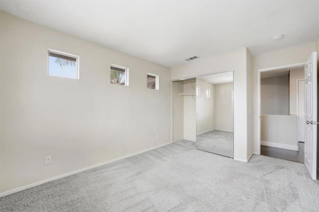 1029 Vista Oak Place, Chula Vista CA: https://media.crmls.org/mediaz/76259d8c-1336-40de-aaa6-395688d1e396.jpg