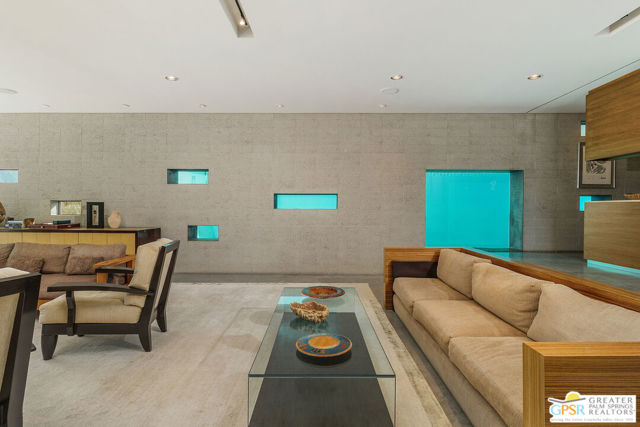 Image 35 of 52 For 27 Grande View Court