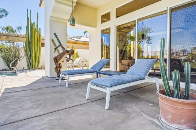896 Mesa Grande Drive, Palm Desert, CA 92211