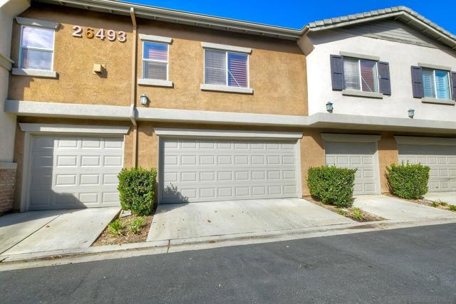 26493 Arboretum Way, Murrieta, California 92563, 3 Bedrooms Bedrooms, ,2 BathroomsBathrooms,Townhouse,For Sale,Arboretum Way,250019384SD