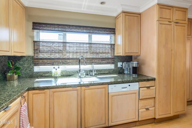 Image 16 of 33 For 950 Orange Grove Boulevard D