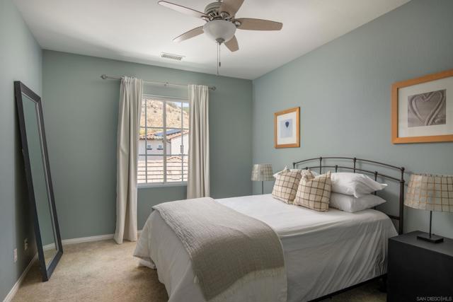 1432 Schoolhouse Way, San Marcos CA: https://media.crmls.org/mediaz/762859d2-f2e9-4e39-82b1-de7c5a31595b.jpg