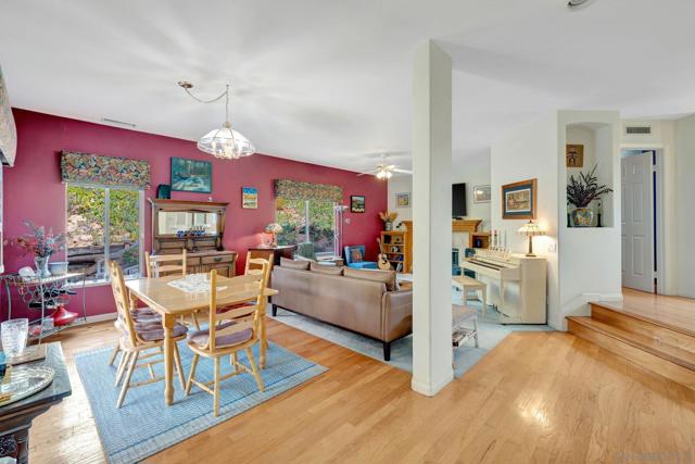 2106 Zachary Gln, Escondido CA: https://media.crmls.org/mediaz/7629802e-9420-4052-a215-00f1885740ec.jpg