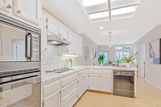7798 Prestwick Circle, San Jose CA: https://media.crmls.org/mediaz/762a1618-5363-46c8-bd22-ae976a783690.jpg