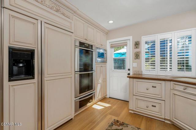 1495 N View Drive, Westlake Village CA: https://media.crmls.org/mediaz/762ad459-788b-4aa2-885f-d3d0a04b3a93.jpg
