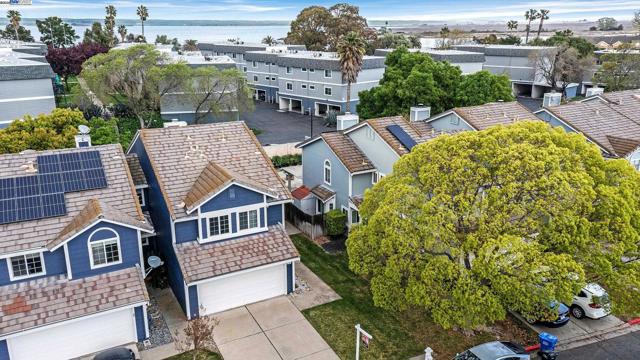 117 Pelican Loop, Pittsburg CA: https://media.crmls.org/mediaz/762b9568-0498-462a-81a5-ac93dfbb91c4.jpg