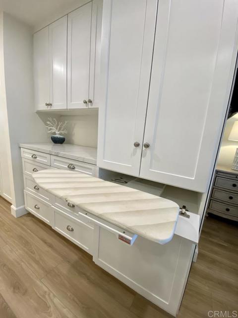 1562 Camino Del Mar, Del Mar CA: https://media.crmls.org/mediaz/762c6e45-5841-4033-bf1c-953b3f7ab8e9.jpg