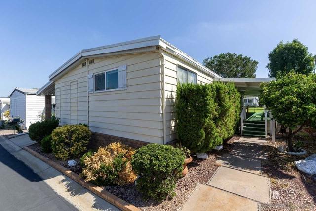 Exterior Front of Mobile Home!