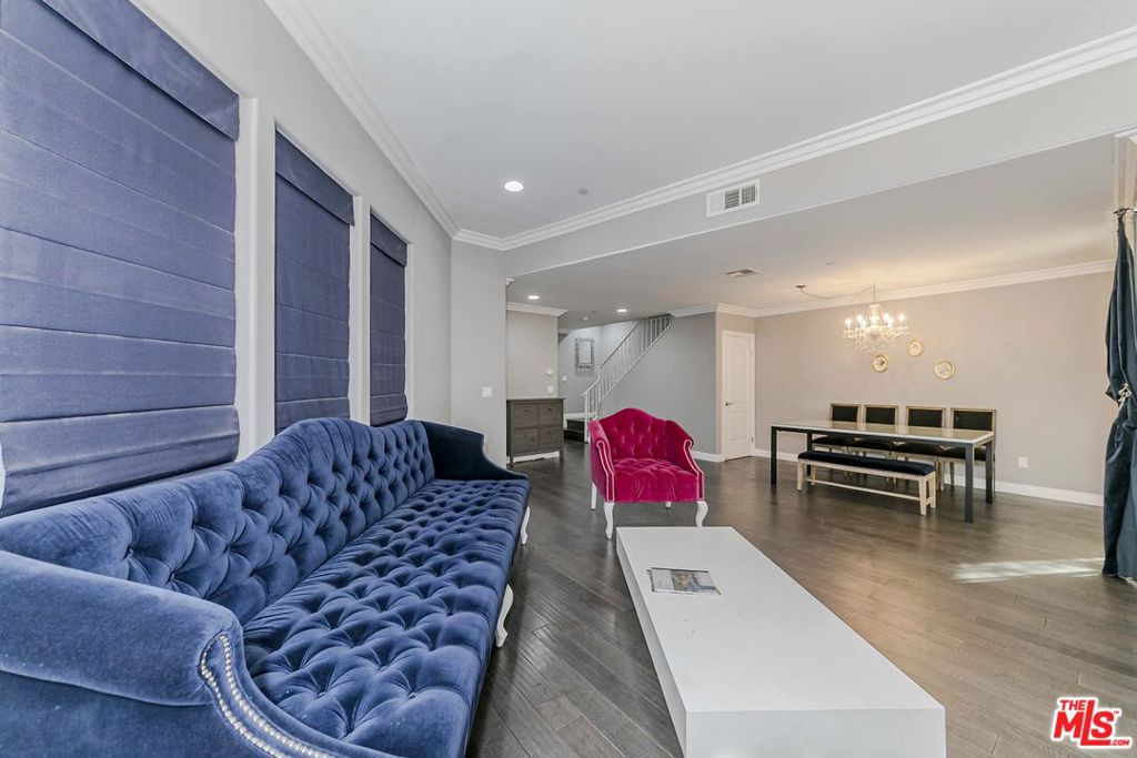 762Ca5D1 076D 488A 998E 8F938Fa18222 2743 Montrose Avenue #110, Montrose, Ca 91020 &Lt;Span Style='BackgroundColor:transparent;Padding:0Px;'&Gt; &Lt;Small&Gt; &Lt;I&Gt; &Lt;/I&Gt; &Lt;/Small&Gt;&Lt;/Span&Gt;