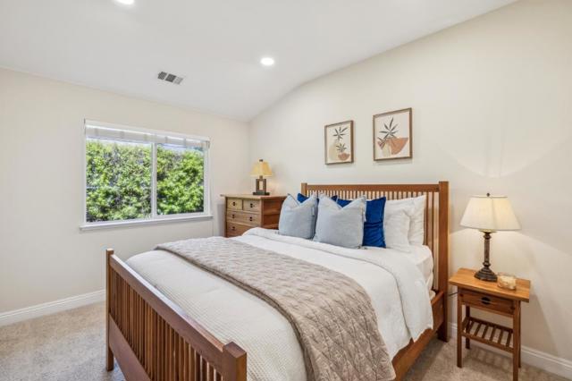 2031 Farndon Avenue, Los Altos CA: https://media.crmls.org/mediaz/762df00d-0e63-453d-ac9c-21c45eb43030.jpg